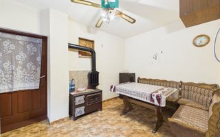 Casă de cărămidă in Grădiște - Poză 3