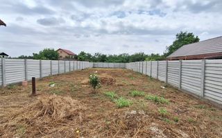 Teren intravilan imprejmuit cu gard de beton de vanzare - Poză 12