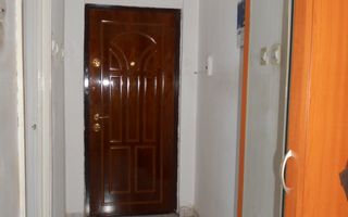 Apartament cu 3 camere de vânzare în zona Grigorescu - Poză 1
