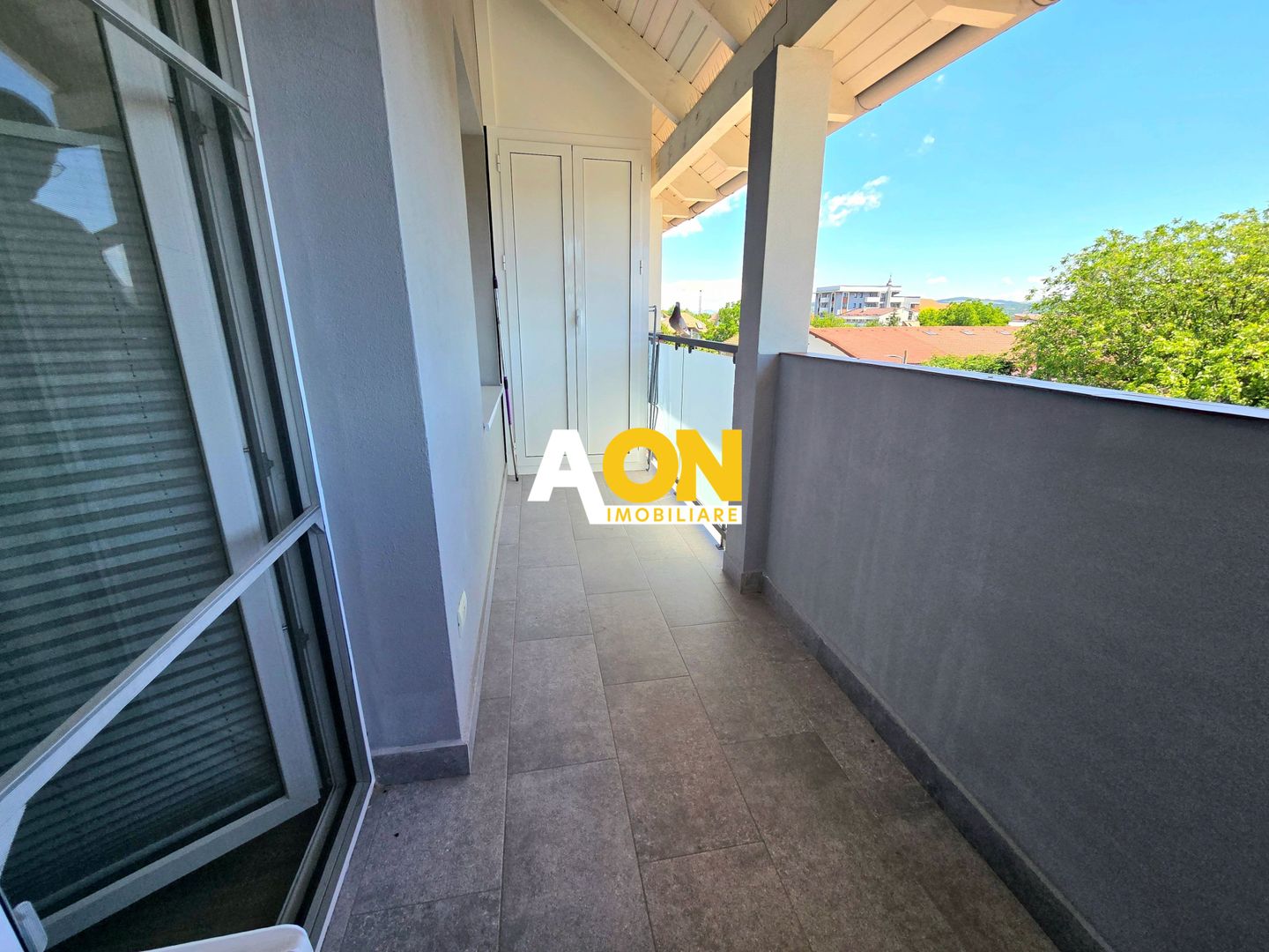 Apartament cu 3 Camere, Complet Mobilat, Bloc Nou, Zona Centru - Poză 17