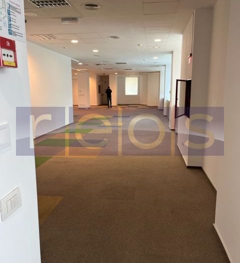 VANZARE CLADIRE DE BIROURI ZONA UNIRII | CLINICA MEDICALA  | CABINET | - Poză 11