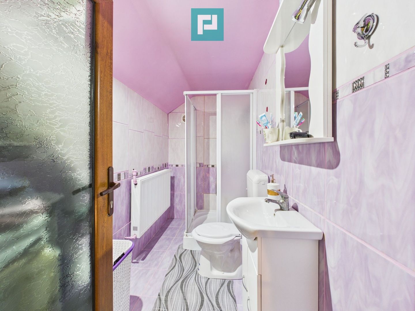 Casa cu potential multiplu in Curtici - Poză 17