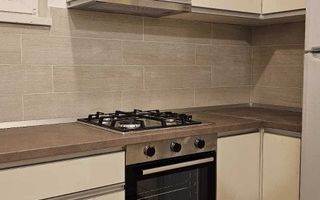 Apartament de 4 camere, 104mp, decomandat, Zona Piata Teatrului - Poză 4