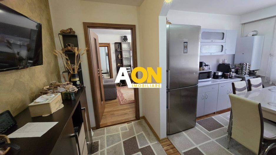 Apartament 2 camere, renovat, 57 mp utili, etaj 3, zona Closca - Poză 1