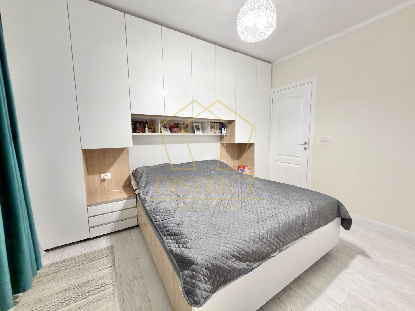 Apartament cu 3 camere, dressing si debara mobilat la etaj intermediar in Giroc. - Poză 7