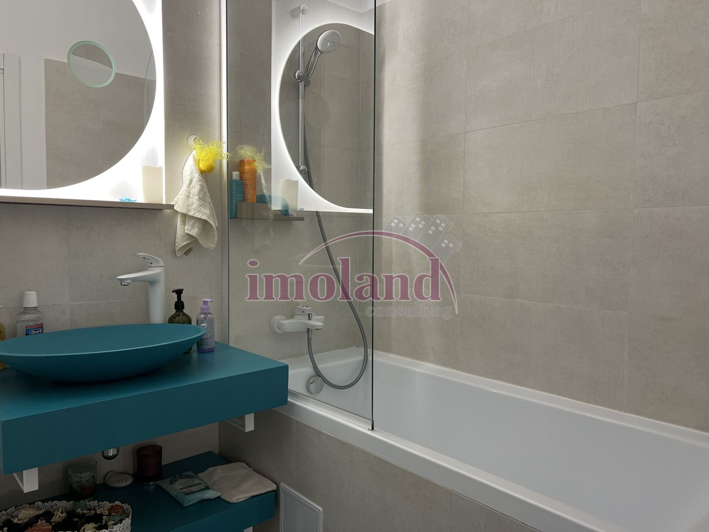 Vanzare - Casa 4 camere + curte - Otopeni - Poză 13