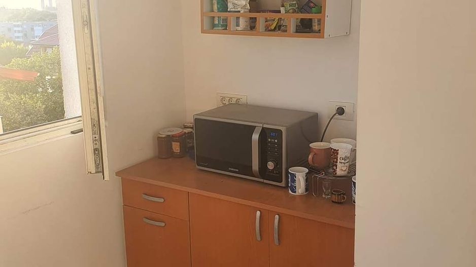 Decomandat aproape de Spitalul Judetean - Poză 6