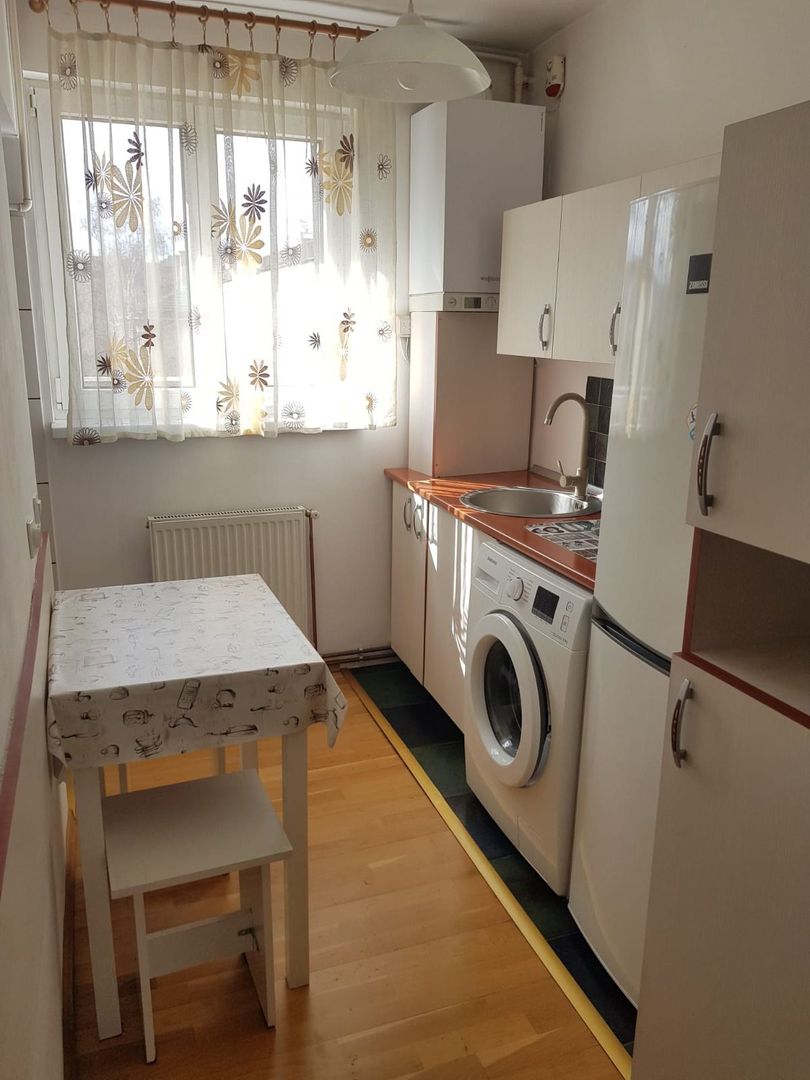 apartament cu 2 camere - Poză 6
