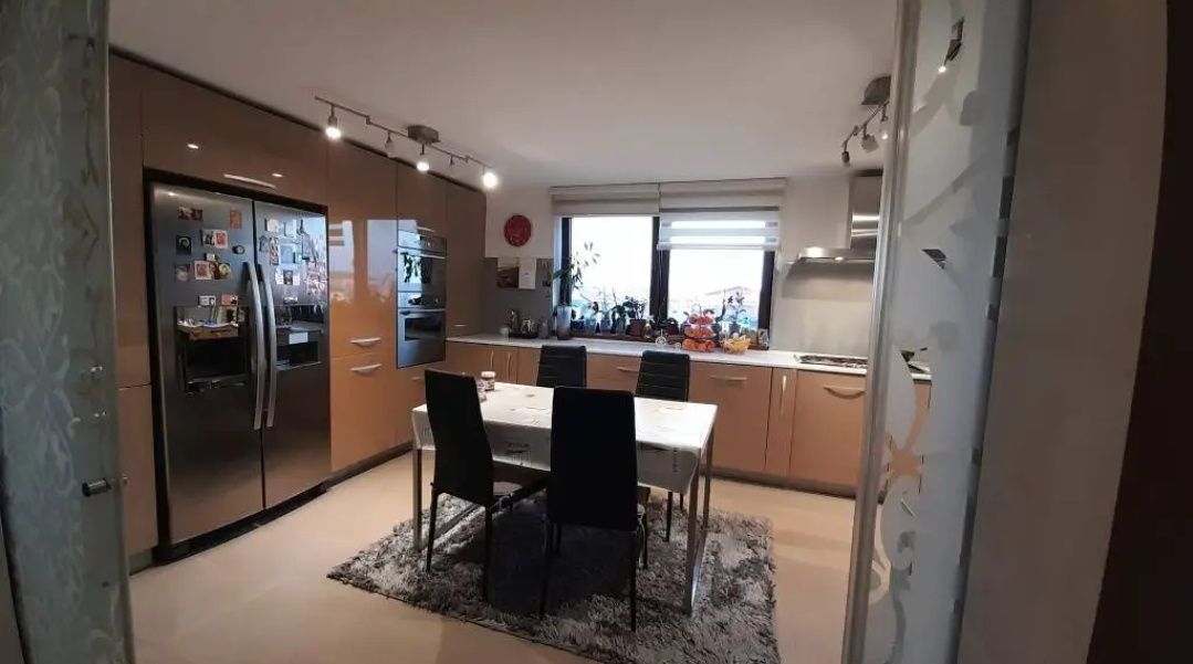 Vânzare apartament 5 camere – 200 m2 – Popesti-Leordeni - Poză 1
