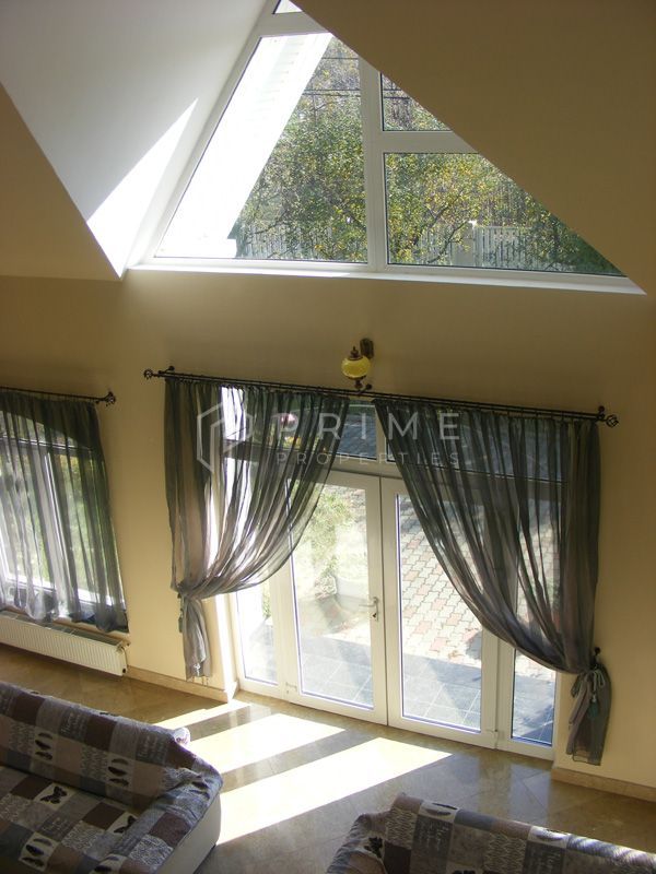 Reședință de lux cu potențial comercial –zonă Băi, Sângeorgiu de Mureș - Poză 8