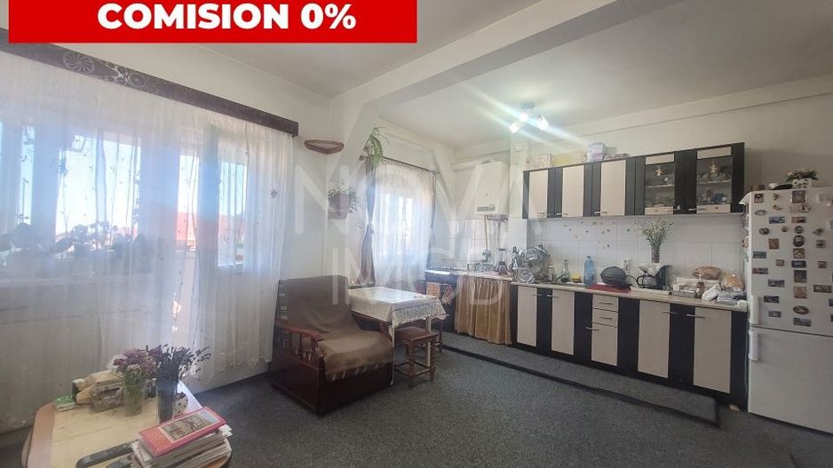 Apartament tip mansarda cu balcon, mobilat-utilat, Valea Aurie - Poză 1