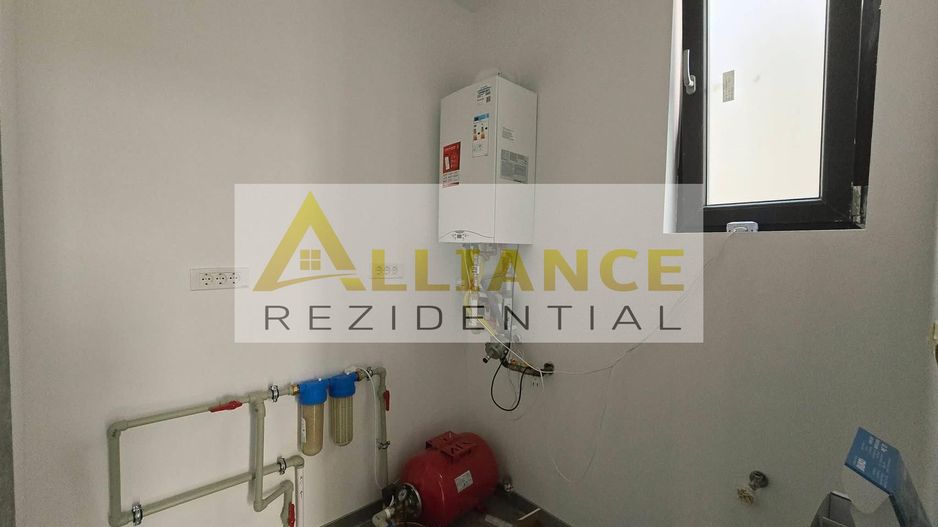 Casa - 444mp teren - 4 camere- cartierul nou -154.990 euro - Poză 6