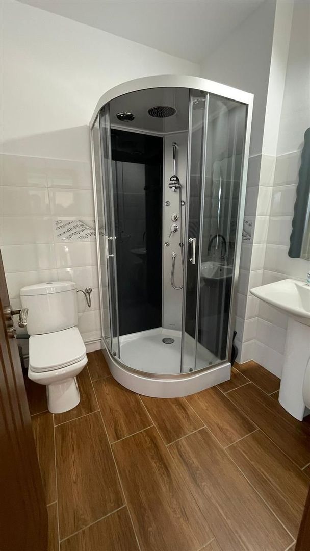 Spatiu comercial de ï¿½nchiriat ULTRACENTRAL Str.Primariei - Poză 4