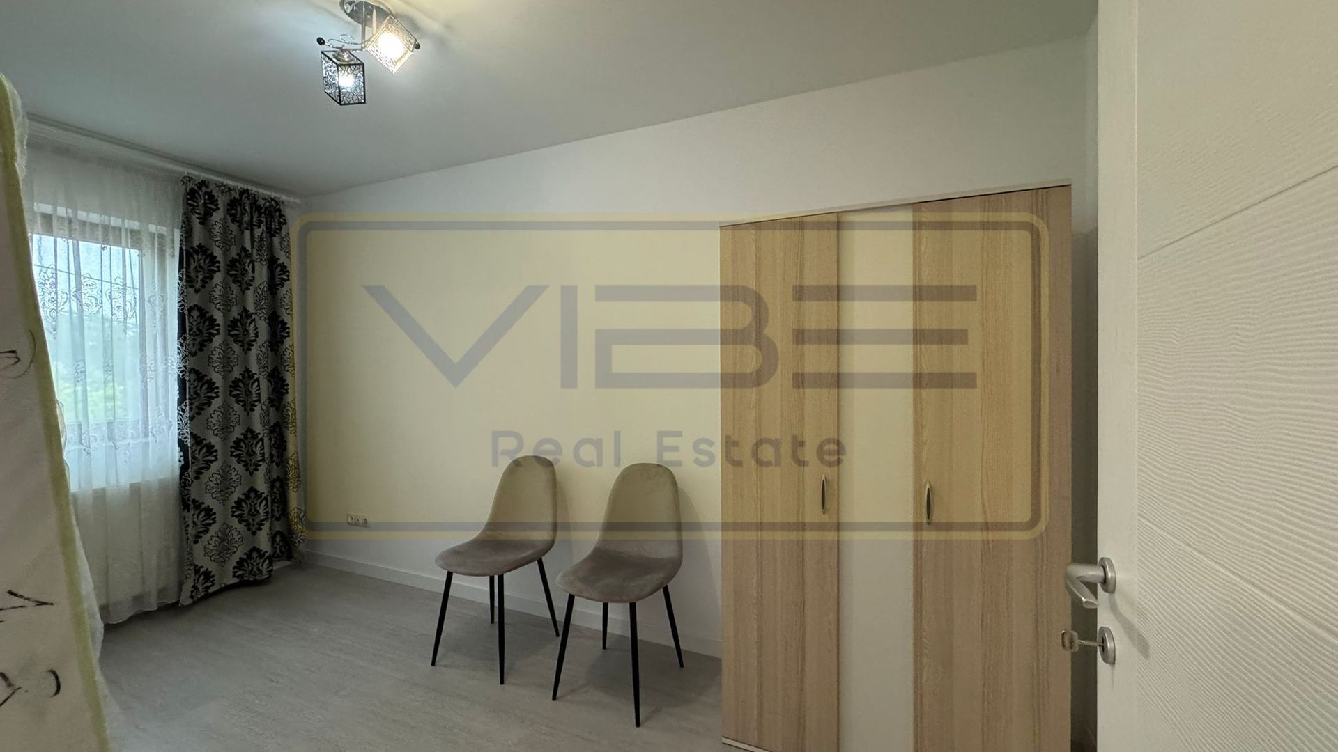 Duplex 4 camere 150mp | living | parcare privata | spatiu verde Bucium - Visani - Poză 13