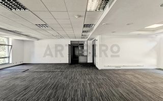 Zero comision, 260-682mp birou mobilat, move-in ready, Romana, 6' metrou - Poză 9