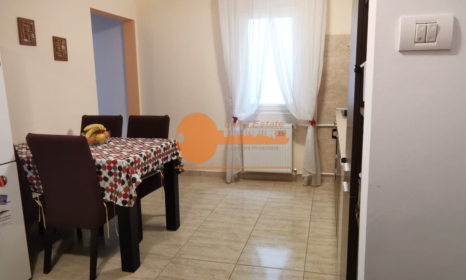 2 camere la 12 minute de metrou, - Poză 5