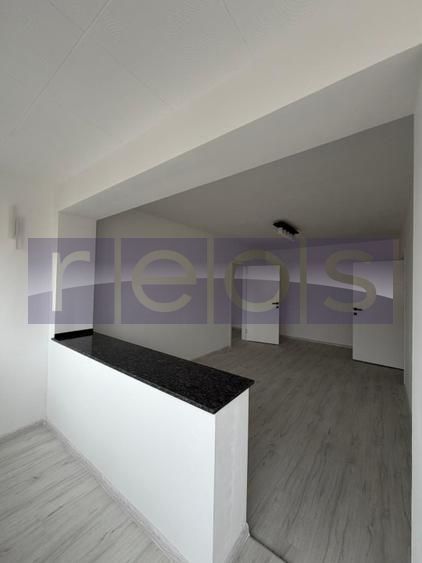 VANZARE 2 CAMERE SEMIDECOMANDAT -8 min. Metrou Dristor - Poză 1