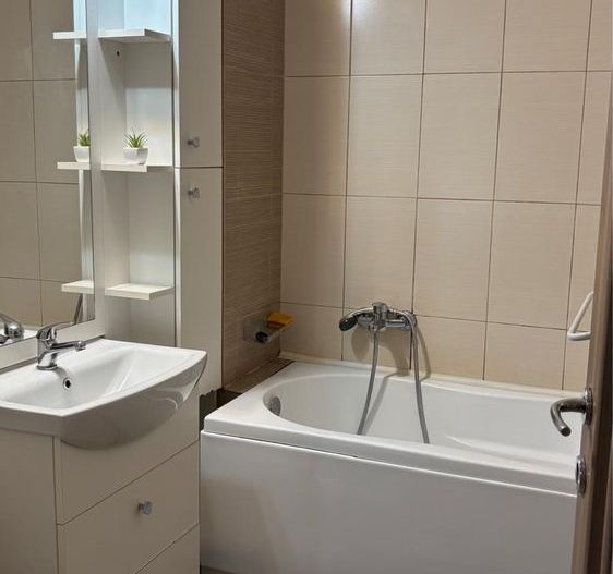 APARTAMENT 2 CAMERE| LOC DE PARCARE| ZONA DOAMNA STANCA - Poză 4