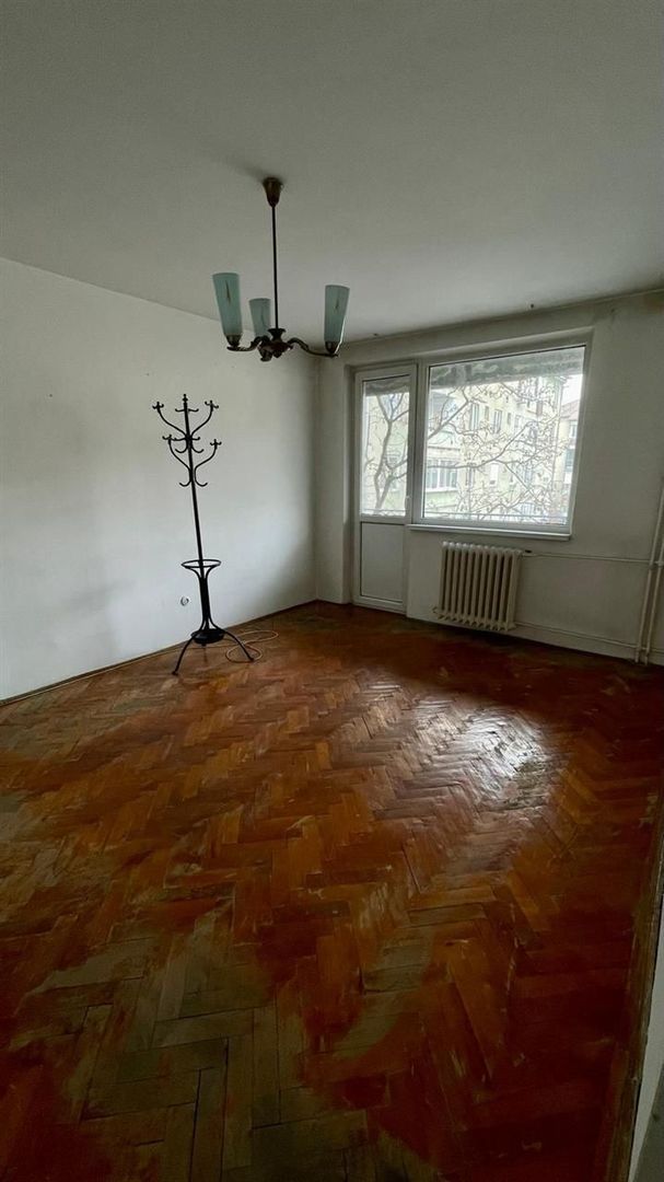 Apartament 4 camere Cantemir - Poză 2