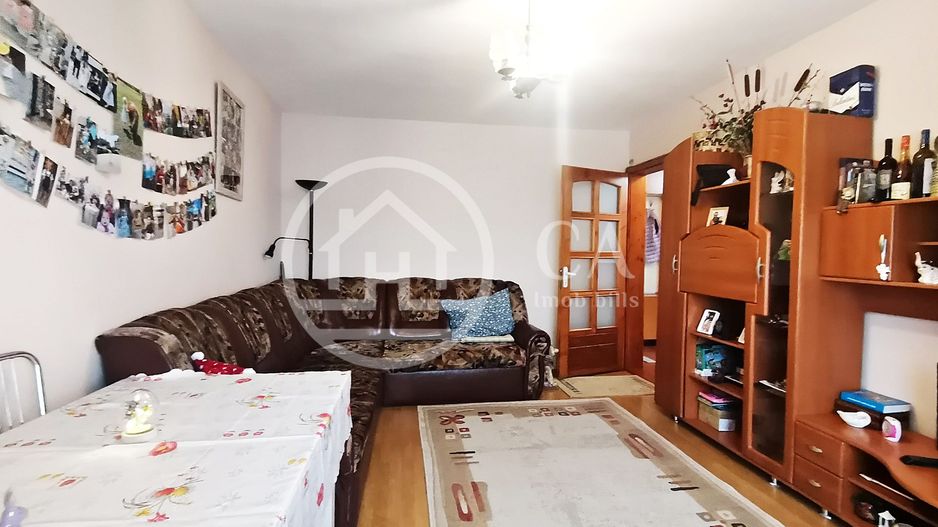 Apartament de vânzare cu 2 camere în zona Iosia, Oradea - Poză 1