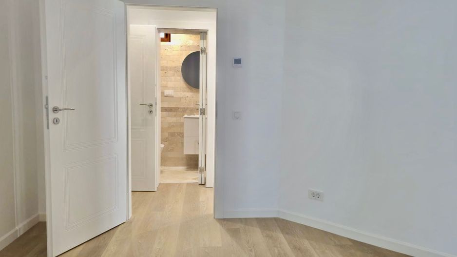 Exclusivitate - Apartament 3 camere, 92 mp - Faleza Dunarii - Poză 11