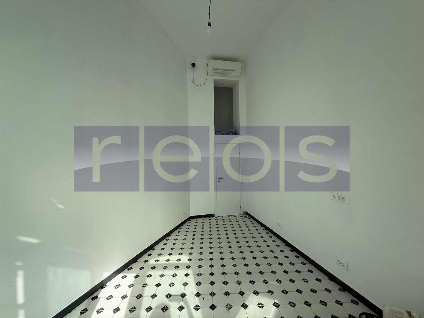 INCHIRIERE PARTER | SPATIU COMERCIAL | 16 MP | VICTORIEI | STRADAL - Poză 3