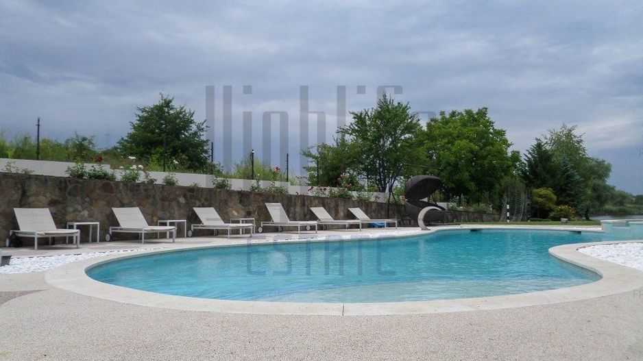 Oaza de relaxa de pe malul lacului Snagov. - Poză 7