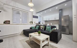 Inchirere apartament 2 camere -  Piata Romana - Poză 1