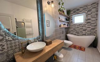 Apartament premium cu 3 camere, suprafață generoasă și loc de parcare - Poză 5