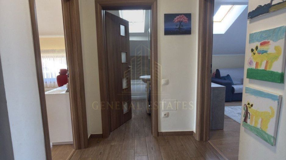 Apartament 2 camere Sanpetru cu parcare inclusă - Poză 4