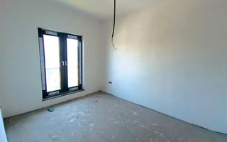 Vilă P+E+Pod | 200 MP Utili | Șcheia | Drum Privat - Poză 11