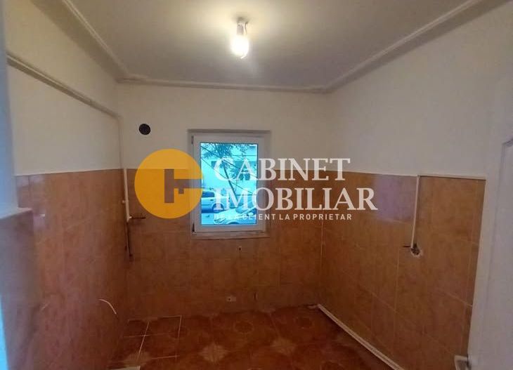 Apartament 2 Camere Decomandat - Dacia - Poză 3