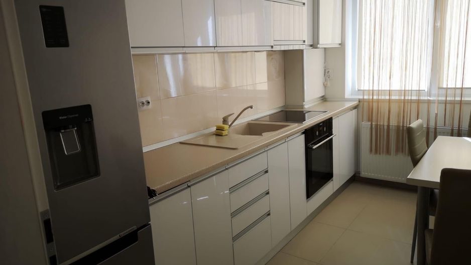 Apartament spatios cu 2 camere decomandat | 63 mp + 2 balcoane | Parcare - Poză 6