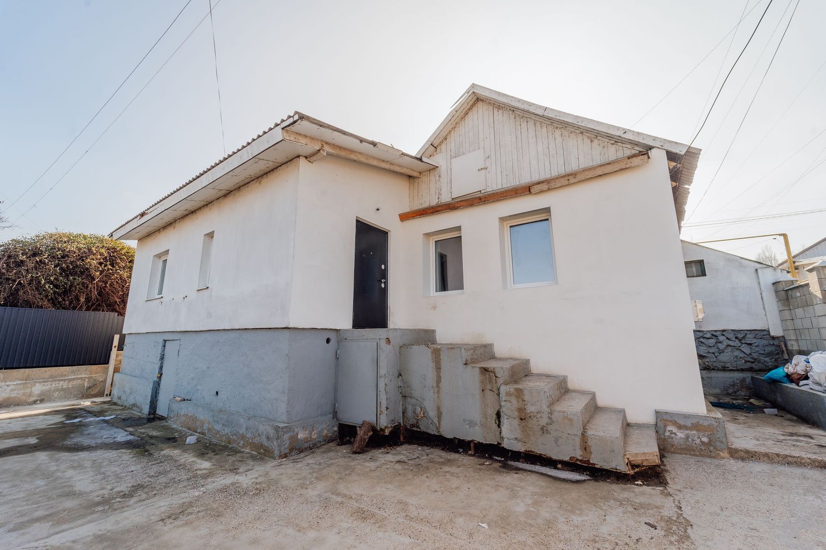 Casă în Vatra - strada centrală Linella - Poză 16