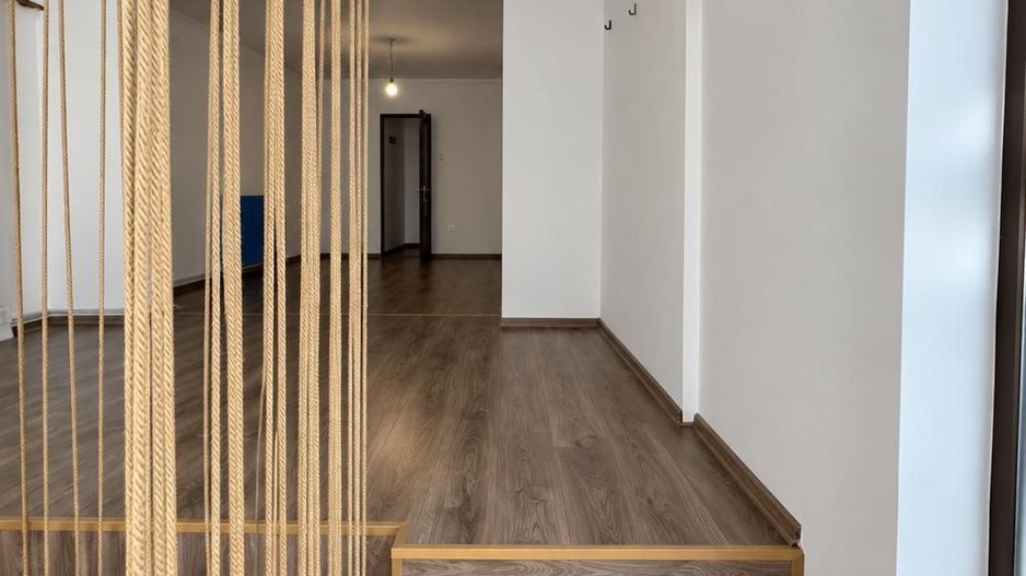 Oportunitate excelentă de afaceri Spațiu Potrivit. - Poză 3