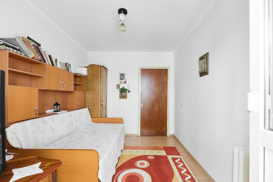 Apartament decomandat  4 camere -  etaj intermediar - Cartier Nord - Poză 3
