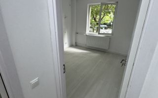 Vanzare Apartament 2 Camere Calea  Vitan intersectia Mihai Bravu - Poză 9
