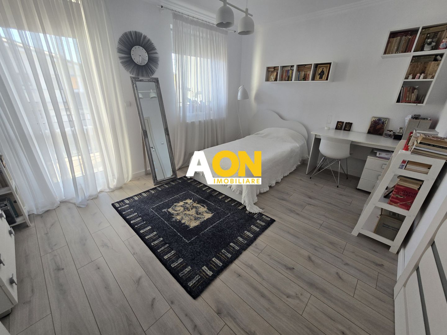 Casa 3 Camere Zona Centru, Complet Renovata si Mobilata - Poză 7