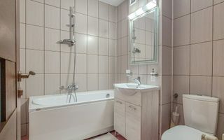 Apartament Spațios de 2 Camere | Zona Răcădău | 2 Băi | Loc de Parcare - Poză 6