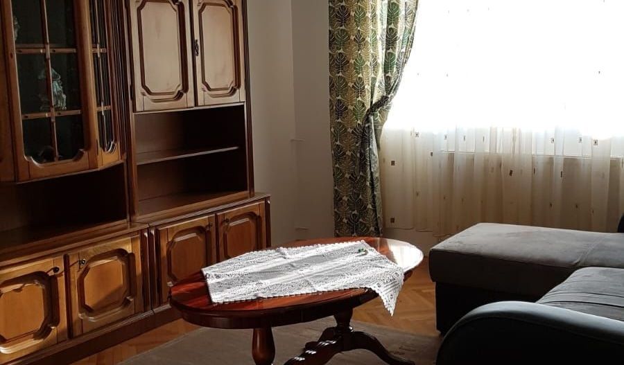 Apartament 2 camere Lipovei etaj 2 cu centrala - Poză 1