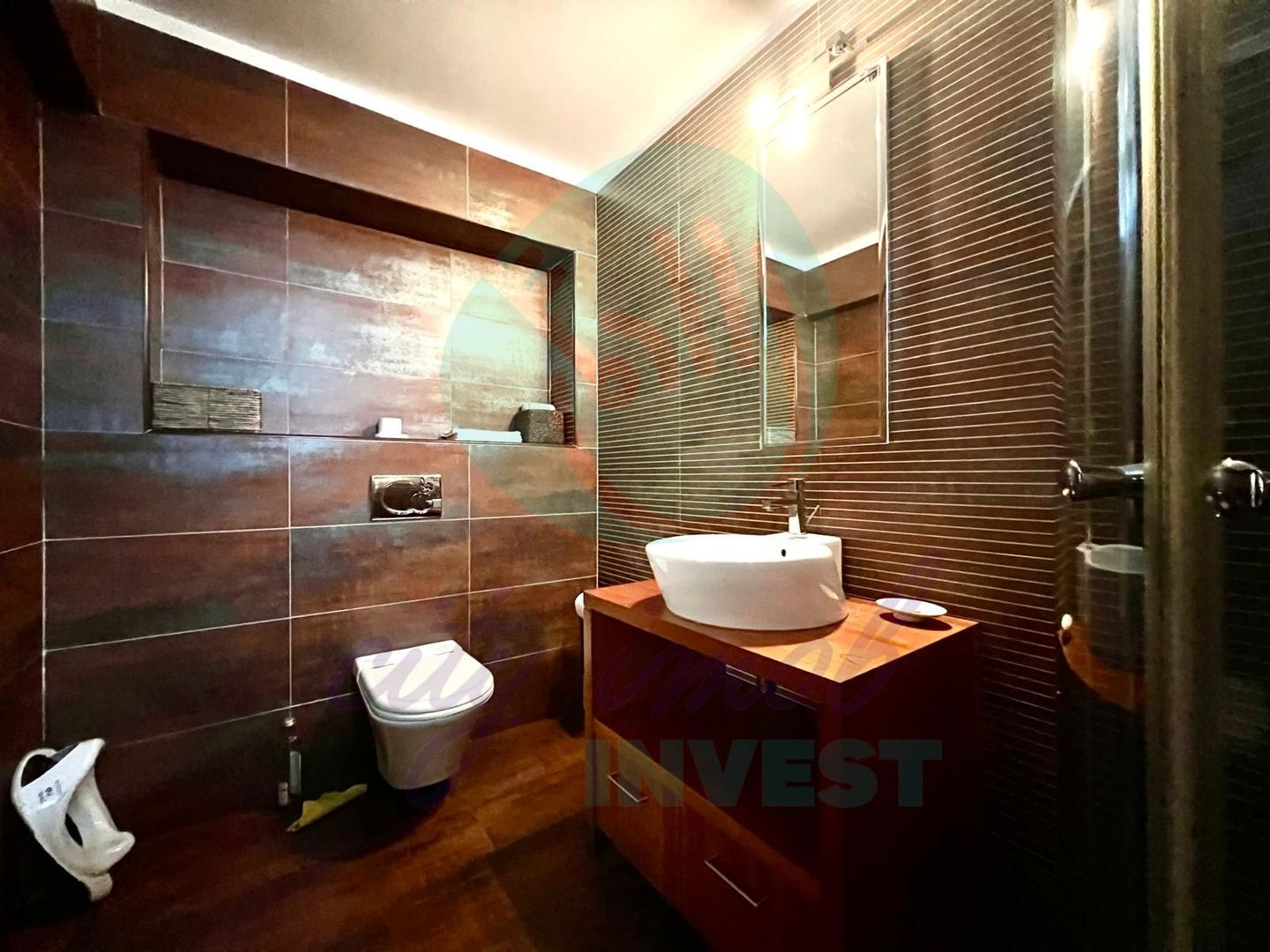 Vila individuala 10 camere Iancu Nicolae- Jolie Ville - Poză 14