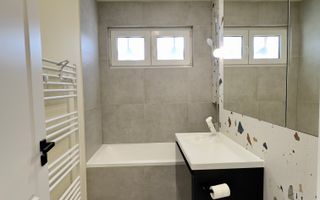 Apartament 3 camere, mobilat, utilat, zona Diana - Poză 4