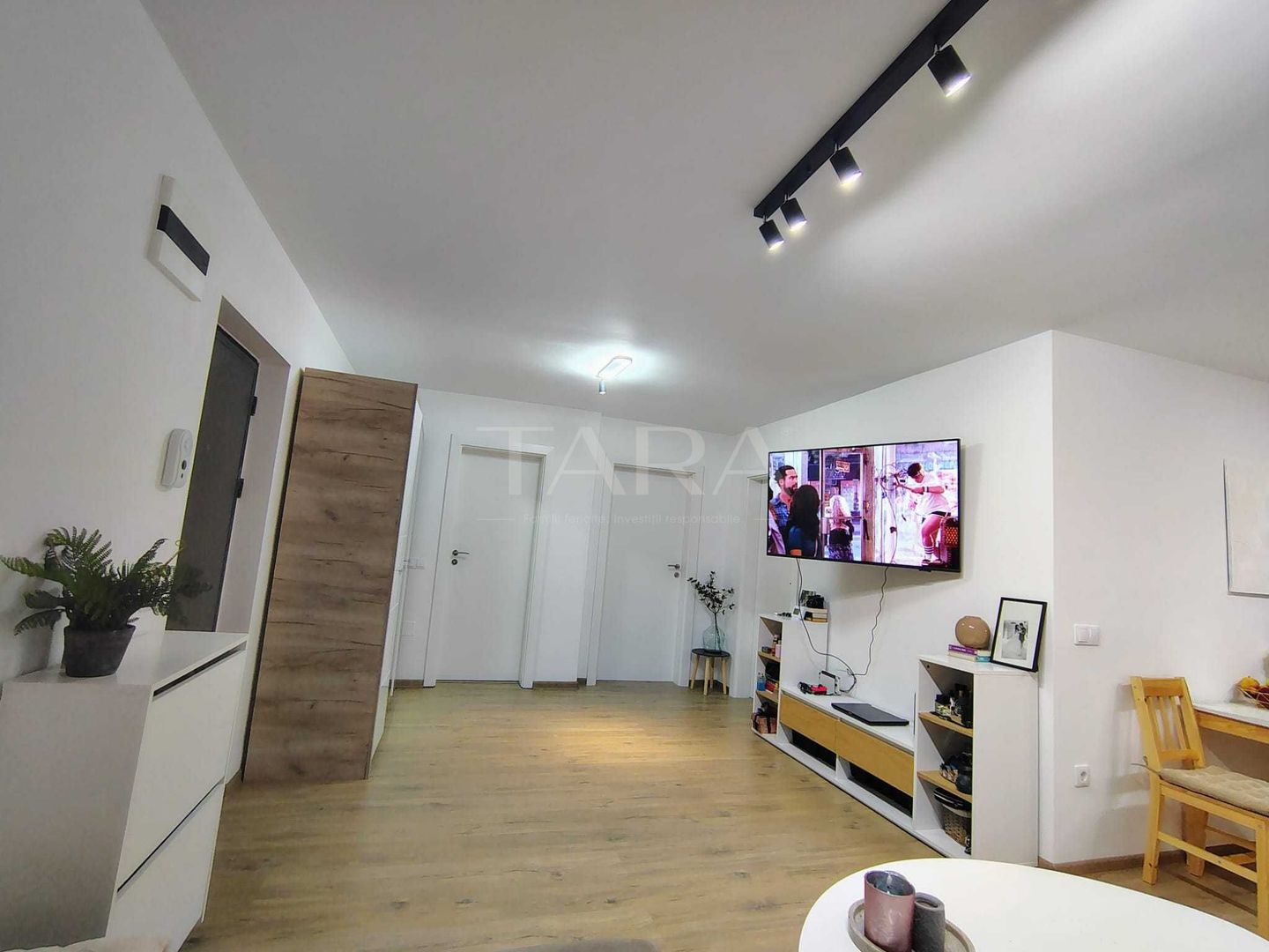 Apartament 3 camere finisat – Baciu - Poză 2