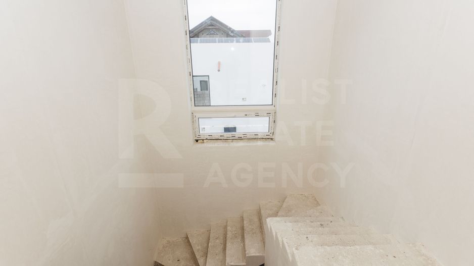 Vânzare, duplex, 3 nivele, str. Frasinilor, Ialoveni. - Poză 4