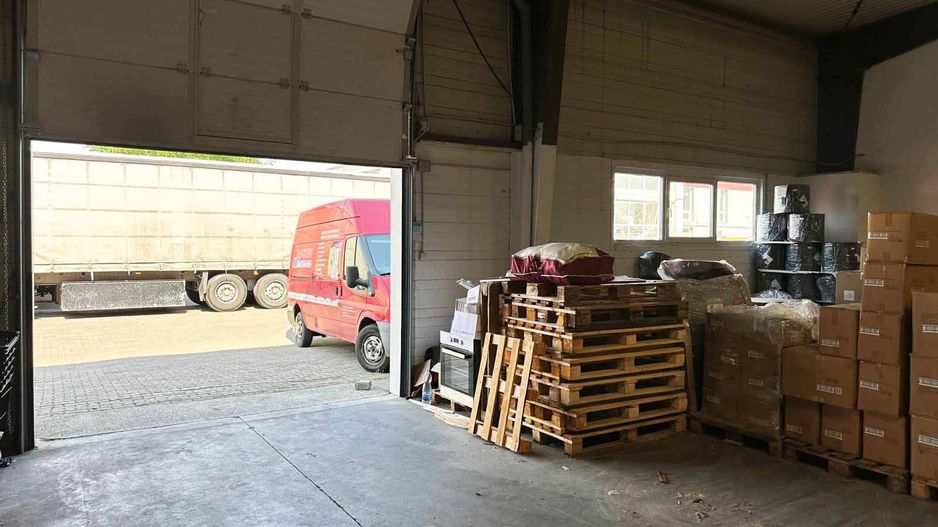 Hală industrială de închiriat în Arad, zona UTA – 142 mp, acces TIR - Poză 3