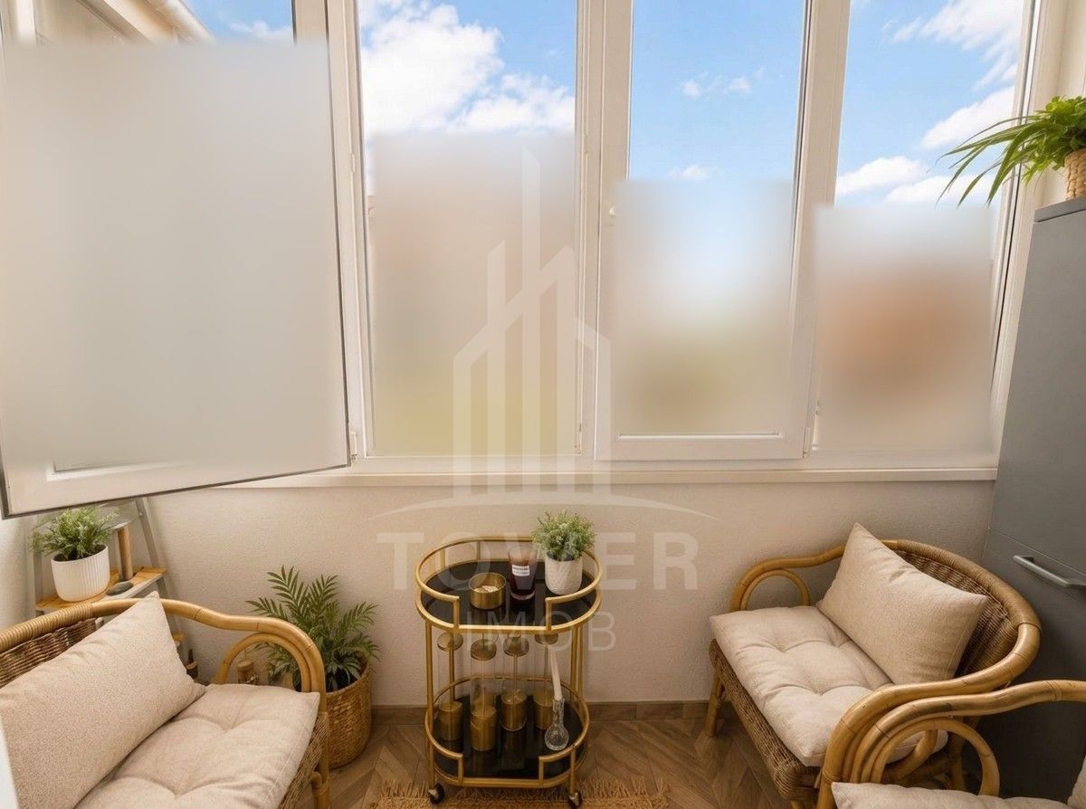 Apartament 3 camere cu 2 băi, 2 locuri de parcare și 2 balcoane - Poză 8