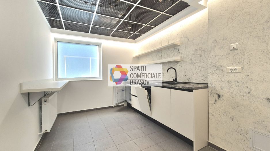 Spatiu de birouri ultramodern Brașov - 367 mp + Teresa 240 mp - Poză 9