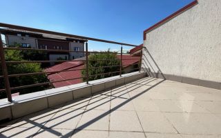 Vila spatioasa 6 dormitoare | gradina | Garaj - Poză 26