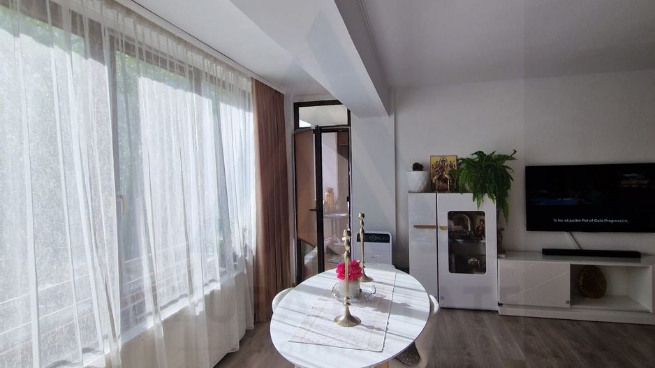 Apartament modern 3 camere 80 mp utili etaj 1 zona Doamna Stanca - Poză 3