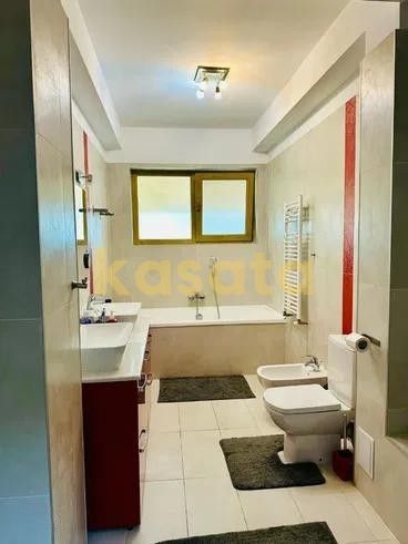 Apartament Otopeni Central 4 camere  deosebit - Poză 16